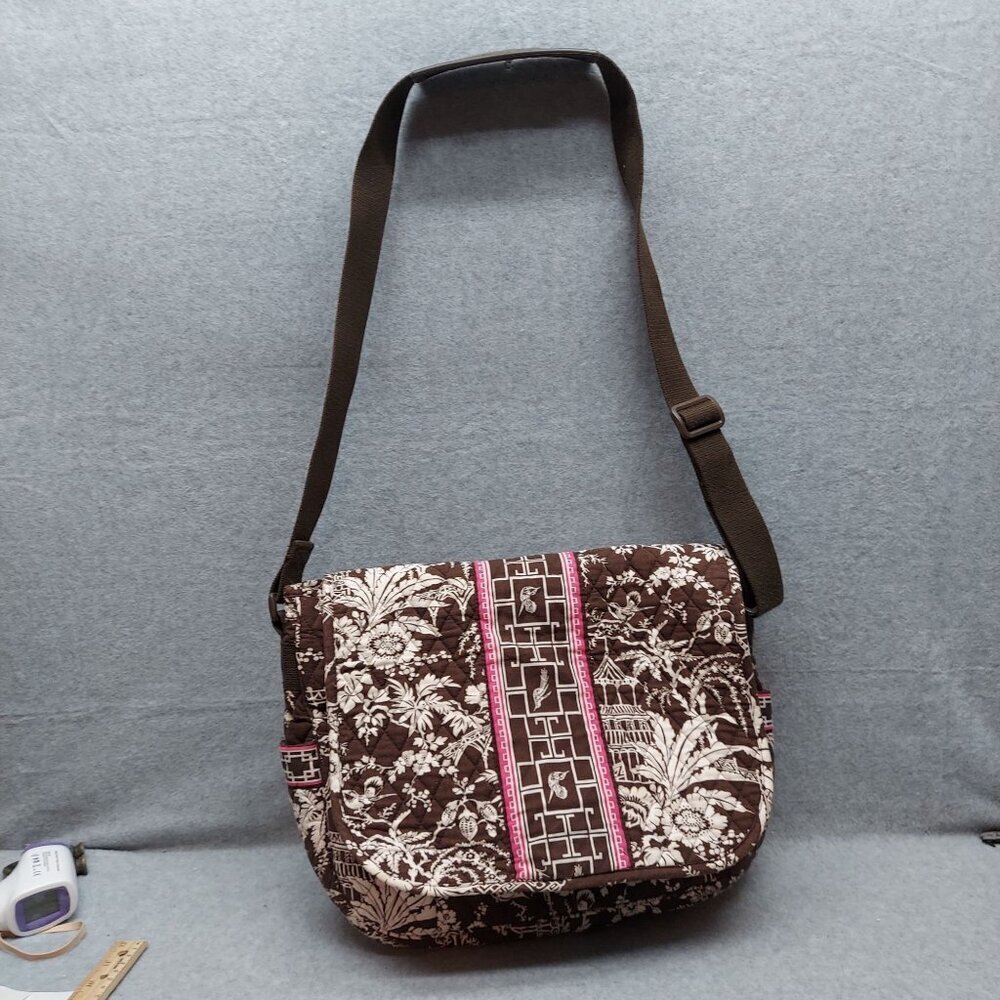 Retired Retro VERA BRADLEY Imperial Toil messenger bag 2009